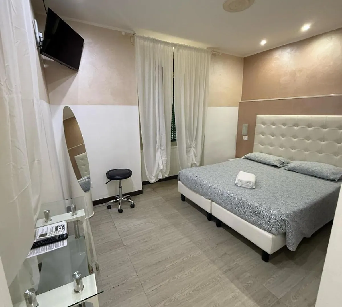 Pensión Hotel Londrino San Remo